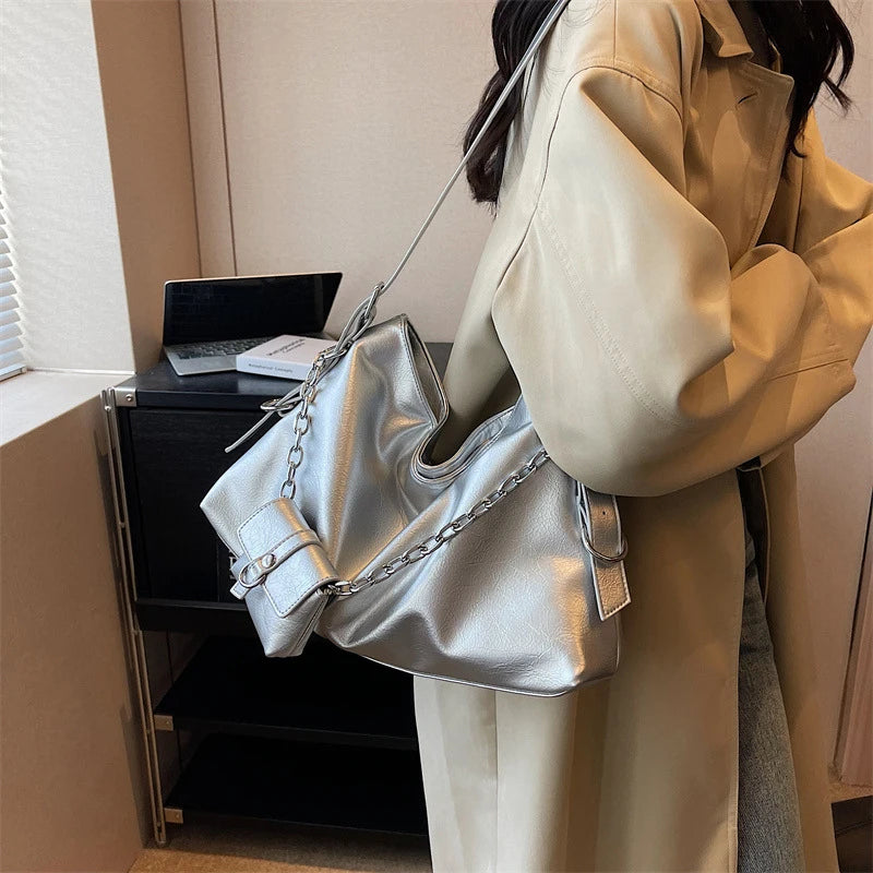 "Everyday Luxe" Chain Shoulder Bag