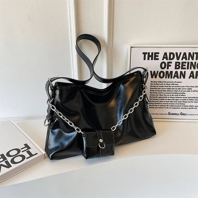 "Everyday Luxe" Chain Shoulder Bag