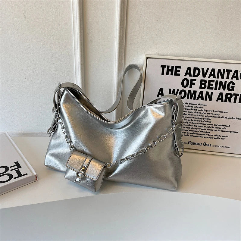 "Everyday Luxe" Chain Shoulder Bag